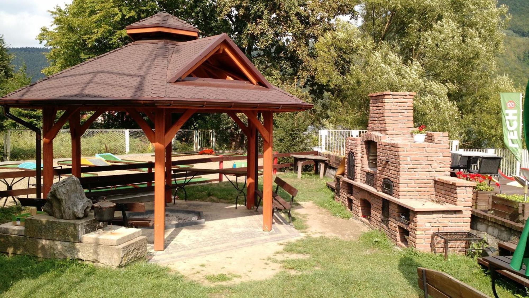 Hotel Owr Przystan à Międzybrodzie Bialskie Extérieur photo