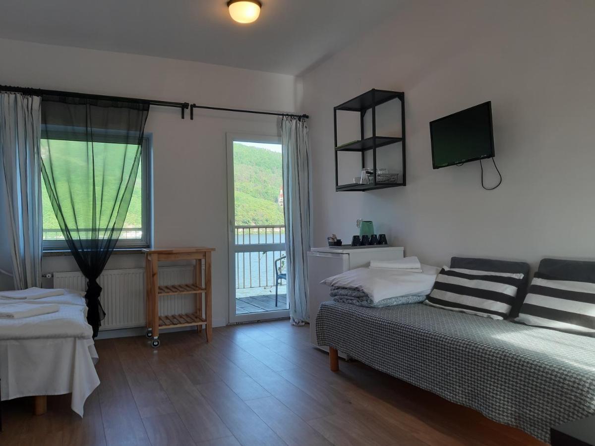Hotel Owr Przystan à Międzybrodzie Bialskie Extérieur photo